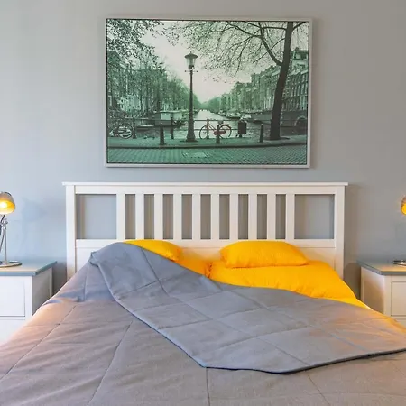 Kunfoglalas Apartmanhaz * Kisujszallas